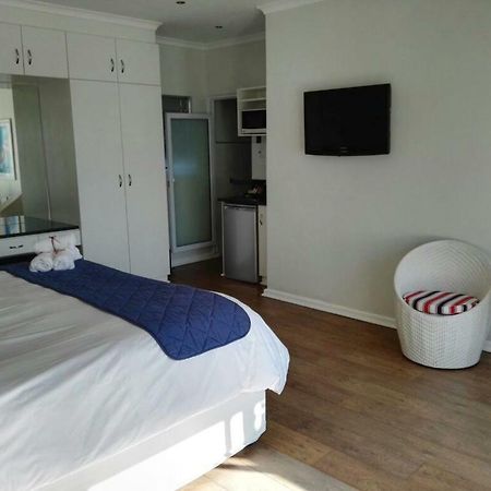 Ahoy Boutique Guest House Port Elizabeth Esterno foto